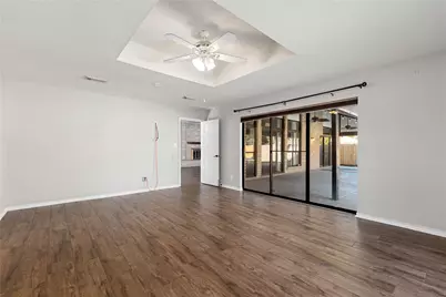 303 Narcissus Street, Lake Jackson, TX 77566 - Photo 33