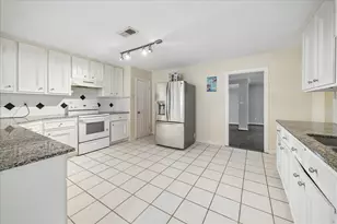 6621 Westview, Houston, TX 77055 - Photo 5