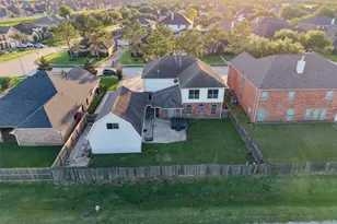 3223 Longhorn Cir, Manvel, TX 77578 - Photo 27