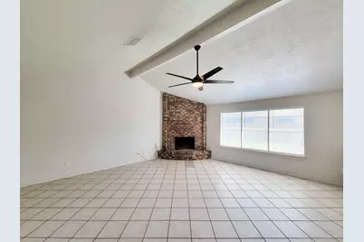 10102 Park Lane, La Porte, TX 77571 - Photo 9