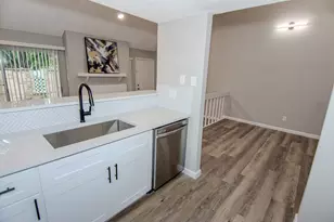 13009 Wirevine Ln, Houston, TX 77072 - Photo 5