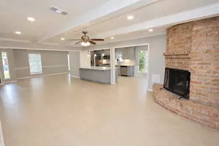 12034 Meadowdale Dr, Meadows Place, TX 77477 - Photo 3