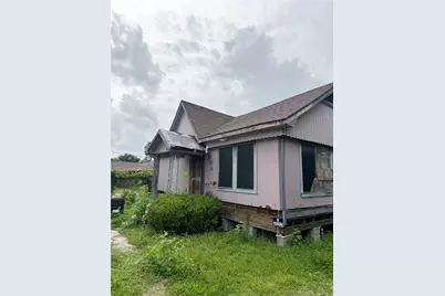864 Granville Drive, Houston, TX 77091 - Photo 1