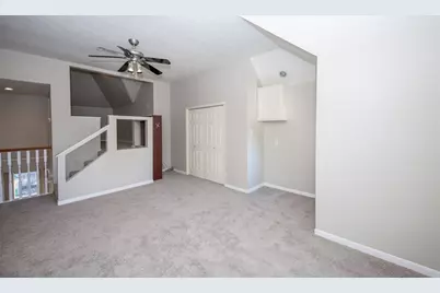 11527 Earley Forest Lane, Houston, TX 77043 - Photo 23