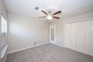 11527 Earley Forest Ln, Houston, TX 77043 - Photo 27