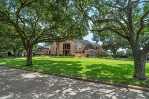 3 Regent Ct, Sugar Land, TX 77478 - Photo 49