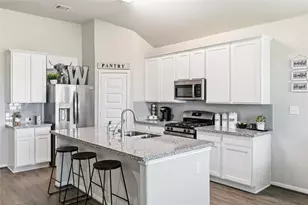 14815 Rain Tree Dr, Baytown, TX 77523 - Photo 5