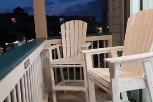 6102 Seawall Blvd, Galveston, TX 77551 - Photo 3