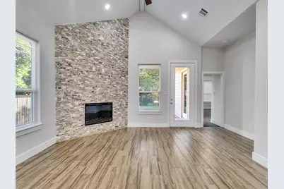 4106 Hill Avenue, Dickinson, TX 77539 - Photo 9