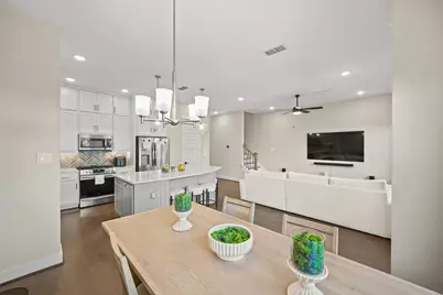 10936 Keaton Landing Drive, Houston, TX 77043 - Photo 11