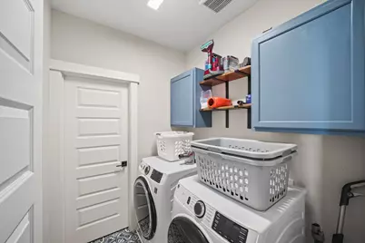 10936 Keaton Landing Drive, Houston, TX 77043 - Photo 19