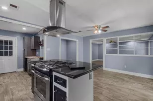 3010 Glen Spring Dr, Houston, TX 77339 - Photo 11
