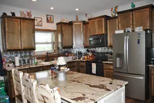 17377 Hwy 87 N, Victoria, TX 77976 - Photo 9