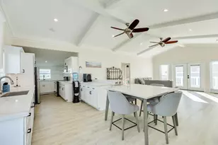 119 Nesmith Pl, Freeport, TX 77541 - Photo 5