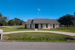 103 County Rd 313, Sweeny, TX 77480 - Photo 3