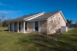 103 County Rd 313, Sweeny, TX 77480 - Photo 3