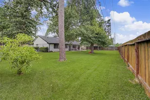 327 Fir Ridge Dr, Huffman, TX 77336 - Photo 21