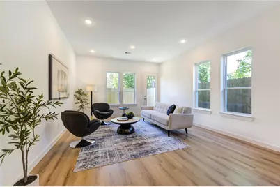7118 Eastwood Street #A, Houston, TX 77021 - Photo 5