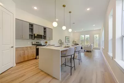 7118 Eastwood Street #A, Houston, TX 77021 - Photo 9