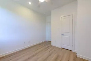 7118 Eastwood St, Houston, TX 77021 - Photo 13