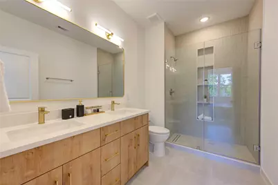 7118 Eastwood Street #A, Houston, TX 77021 - Photo 11