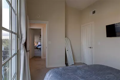 2216 Chenevert Street #11, Houston, TX 77003 - Photo 21