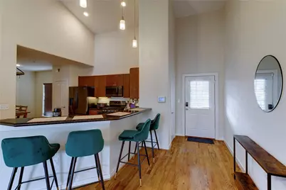 2216 Chenevert Street #11, Houston, TX 77003 - Photo 3