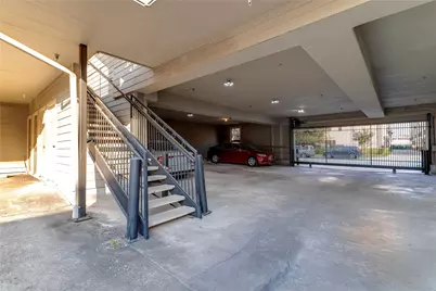 2216 Chenevert Street #11, Houston, TX 77003 - Photo 39