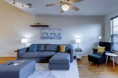 2216 Chenevert Street #11, Houston, TX 77003 - Photo 19