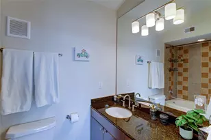 2216 Chenevert St, Houston, TX 77003 - Photo 25