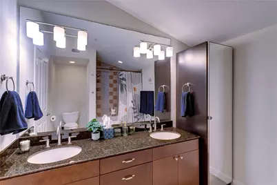 2216 Chenevert Street #11, Houston, TX 77003 - Photo 31