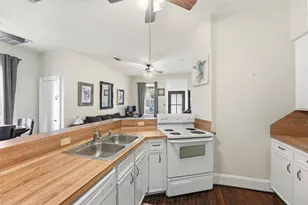 2320 Avenue O, Galveston, TX 77550 - Photo 17