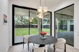 12511 Overcup Dr, Houston, TX 77024 - Photo 19