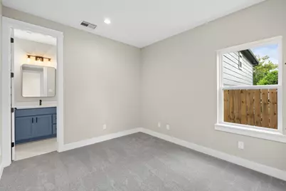 5826 Highland Sun Lane, Houston, TX 77091 - Photo 13