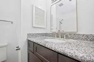 8310 Augustine Dr, Houston, TX 77036 - Photo 25