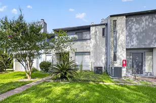 8310 Augustine Dr, Houston, TX 77036 - Photo 5