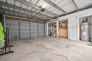 8310 Augustine Dr, Houston, TX 77036 - Photo 35