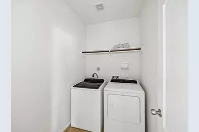 7534 Abbey Point Lane, Houston, TX 77049 - Photo 9