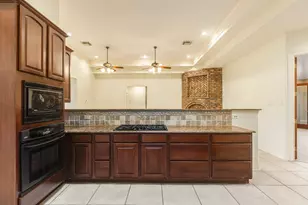 2418 Majestic Oaks Ct, Rosharon, TX 77583 - Photo 15