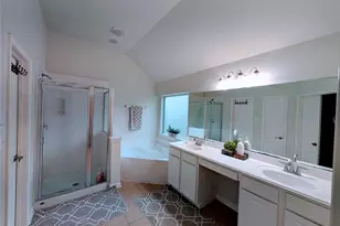 13011 Sandflower Ln, Sugar Land, TX 77498 - Photo 5