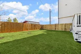 5624 Camino Encantado Dr, Houston, TX 77091 - Photo 3