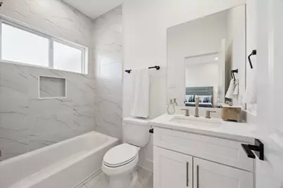 5624 Camino Encantado Drive, Houston, TX 77091 - Photo 29