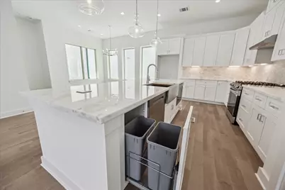 1607 Roy Street, Houston, TX 77007 - Photo 11