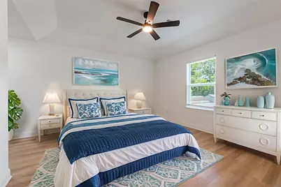 4213 Houx Street, Bacliff, TX 77518 - Photo 5