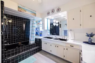 321 Ling St, Hitchcock, TX 77563 - Photo 29