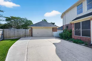 17418 Granberry Gate Dr, Tomball, TX 77377 - Photo 3