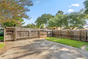 14702 Charlmont Dr, Houston, TX 77083 - Photo 47