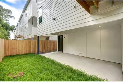 4532 Creekmont Drive, Houston, TX 77091 - Photo 1