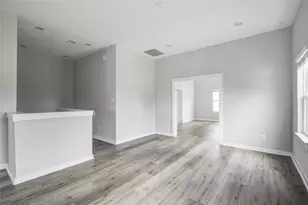 802 Berry Sage Ln, Houston, TX 77022 - Photo 11