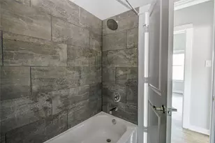 802 Berry Sage Ln, Houston, TX 77022 - Photo 19